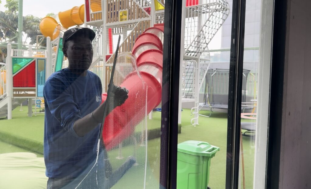 Screenshot Window cleaning service in Lebanon